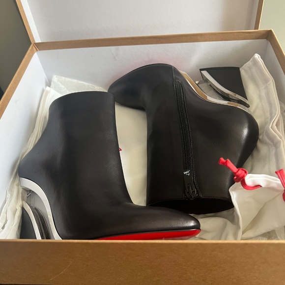 Christian Louboutin Leviti Bootie size 35.5 - Picture 9 of 9